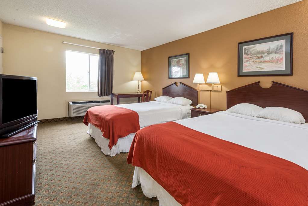 Super 8 By Wyndham Indianapolis/Ne/Castleton Area Hotel Phòng bức ảnh