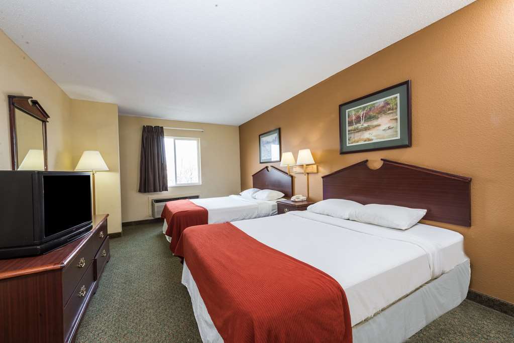 Super 8 By Wyndham Indianapolis/Ne/Castleton Area Hotel Phòng bức ảnh
