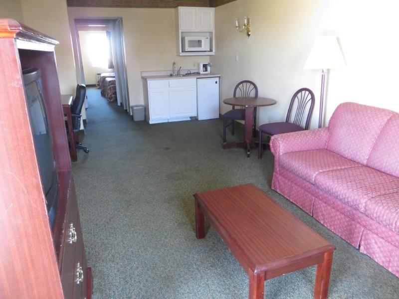 Super 8 By Wyndham Indianapolis/Ne/Castleton Area Hotel Ngoại thất bức ảnh